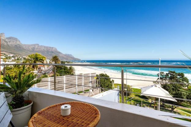 sea castle hotel camps bay