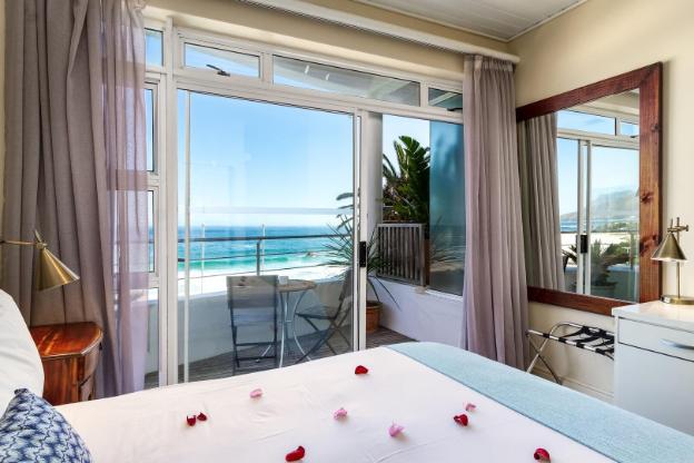 sea castle hotel camps bay