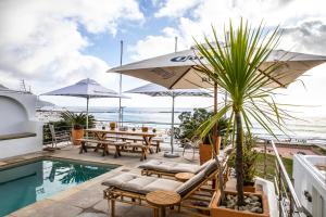 sea castle hotel camps bay
