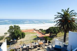 sea castle hotel camps bay