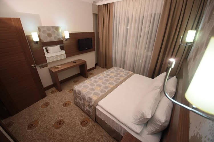 buyuk osmaniye oteli