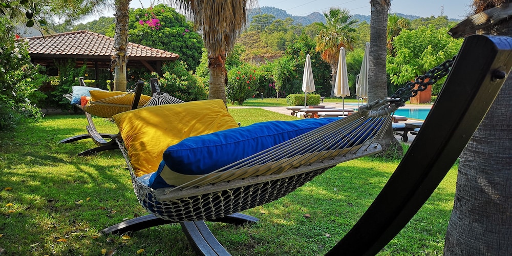 efe hotel gocek