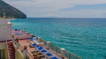 hotel regina del mare