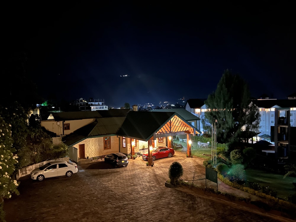 tea bush hotel nuwara eliya