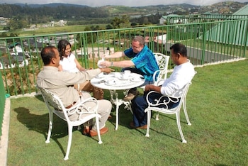tea bush hotel nuwara eliya