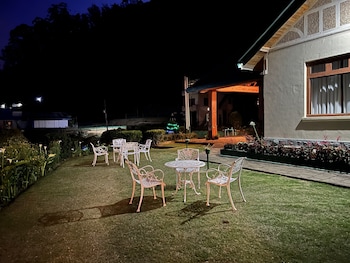 tea bush hotel nuwara eliya