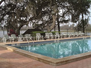 Grand Lake Resort,,3 star