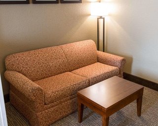 Comfort Suites Grand Rapids South,Cutlerville>>Byron Township,3 star