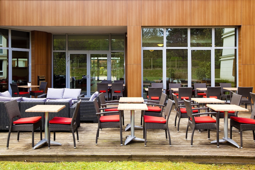 residhome paris guyancourt