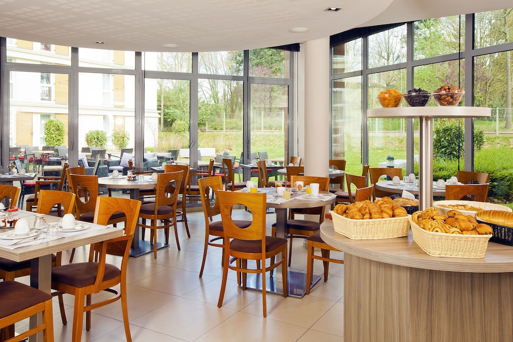 residhome paris guyancourt