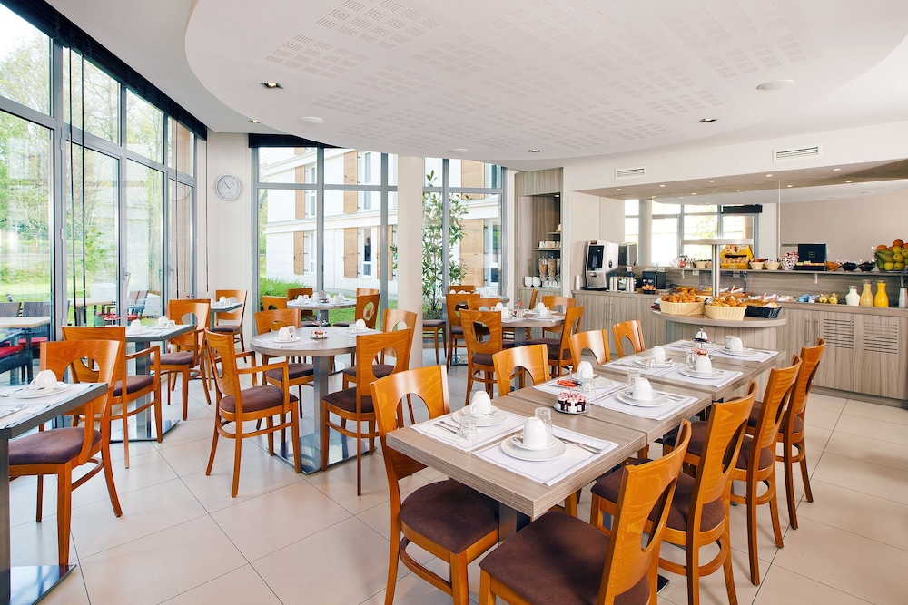 residhome paris guyancourt