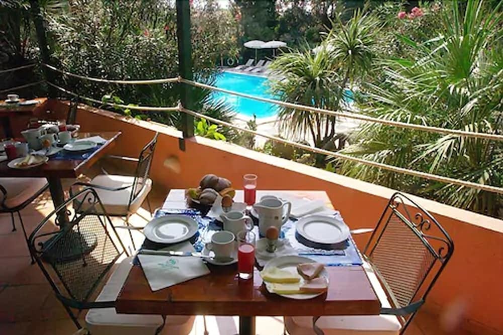 hotel barracuda