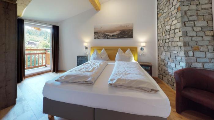 home suite home