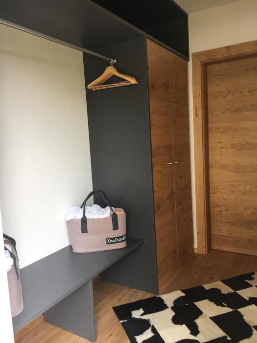 home suite home