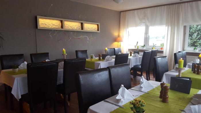 hotel zur fichtenbreite garni