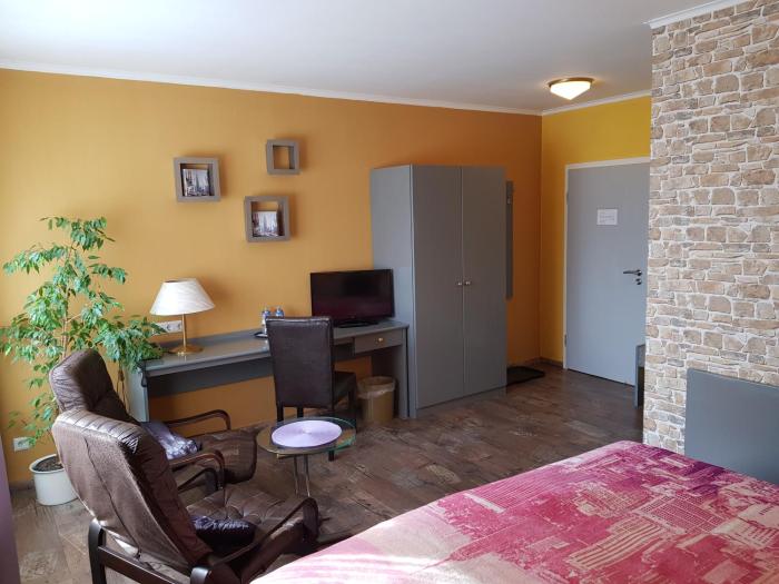 hotel zur fichtenbreite garni