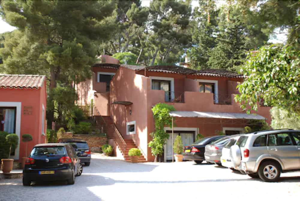 hotel les jardins de cassis