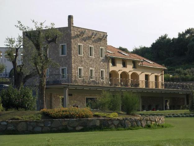 castellaro golf resort