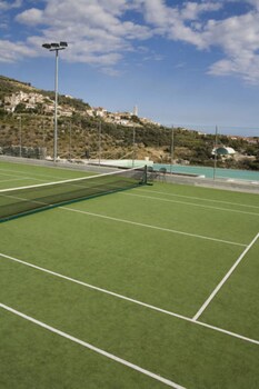 castellaro golf resort