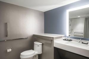 crystal city marriott at reagan national airport