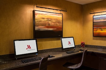 crystal city marriott at reagan national airport