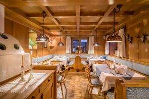 Hotel Restaurant Jägerhof,Mayrhofen-Hippach>>Mayrhofen,3 star