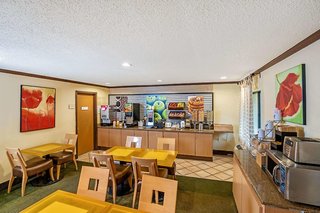 la quinta inn and suites by wyndham houston southwest