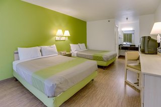 red roof inn houston jersey village