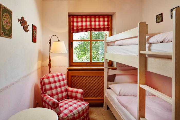 landsitz romerhof hotel apartments