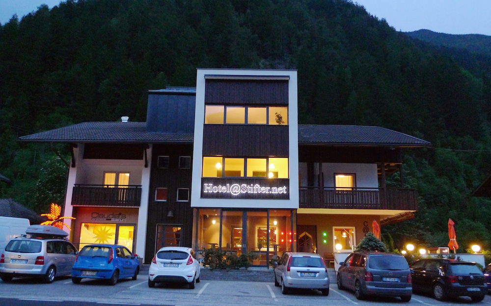 hotel stifter