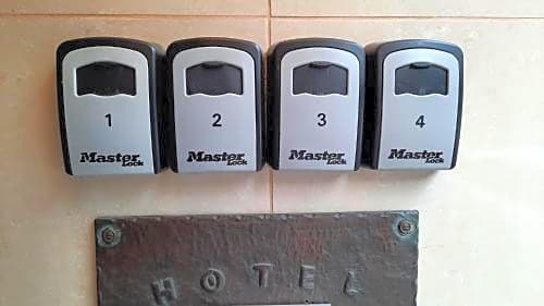 hotel merlin