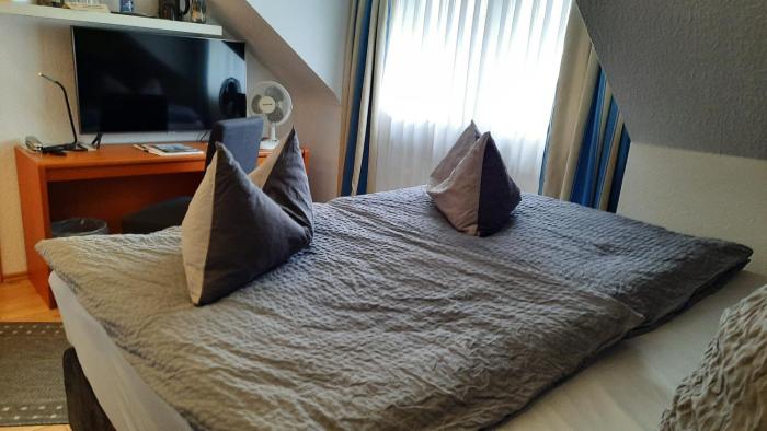 hotel merlin