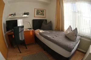 hotel merlin