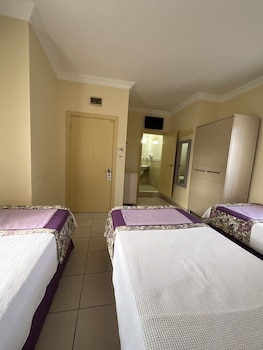 canna garden hotel adults only
