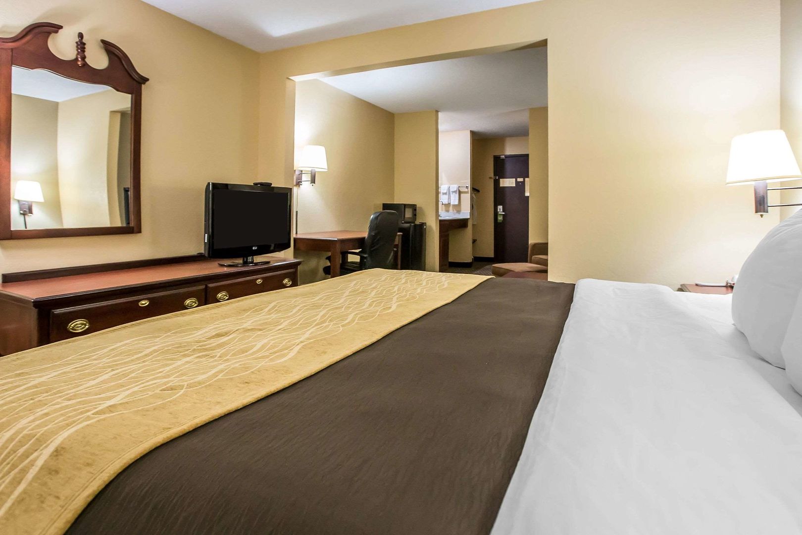 quality inn and suites mendota near i 39
