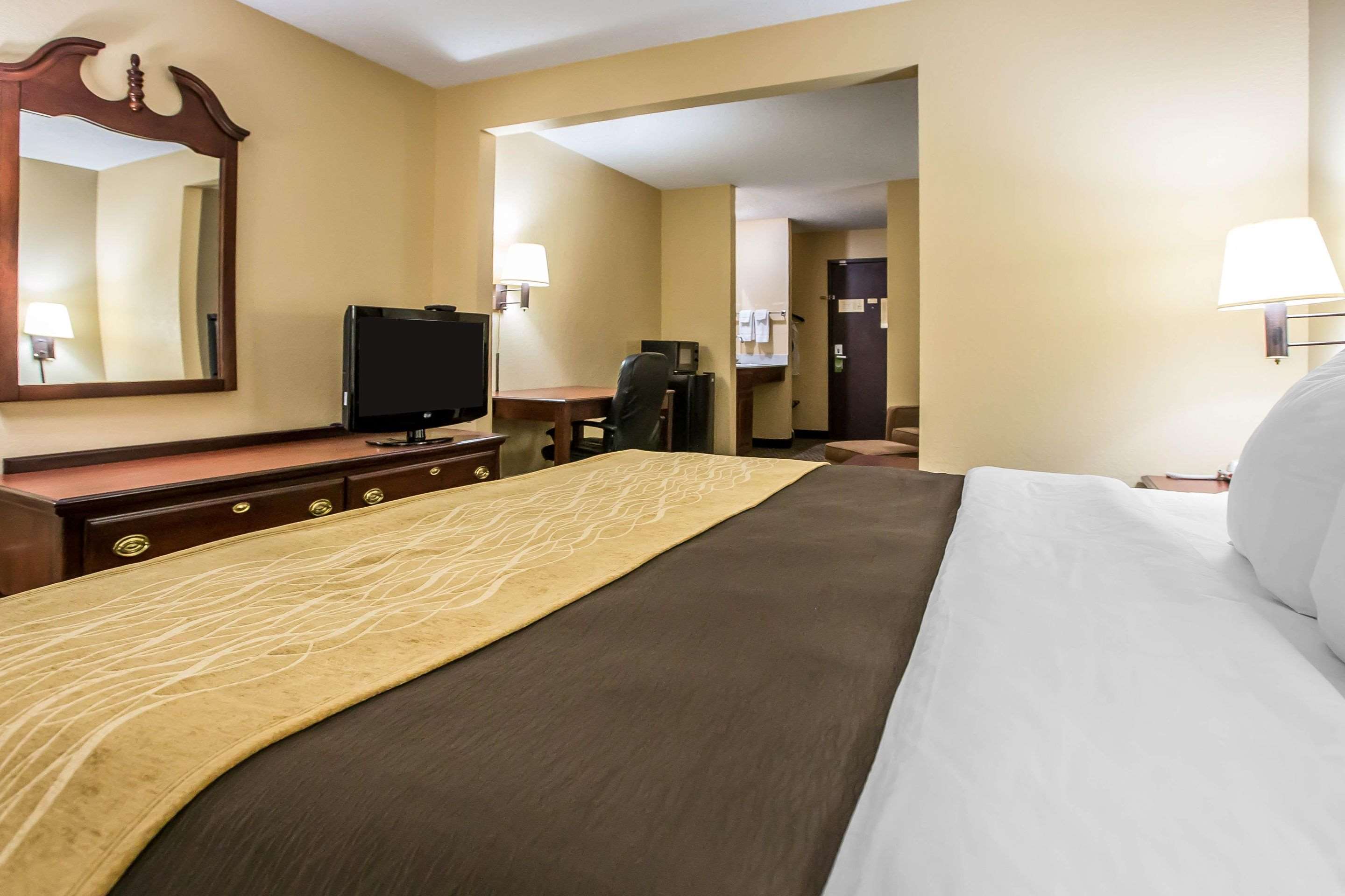 quality inn and suites mendota near i 39