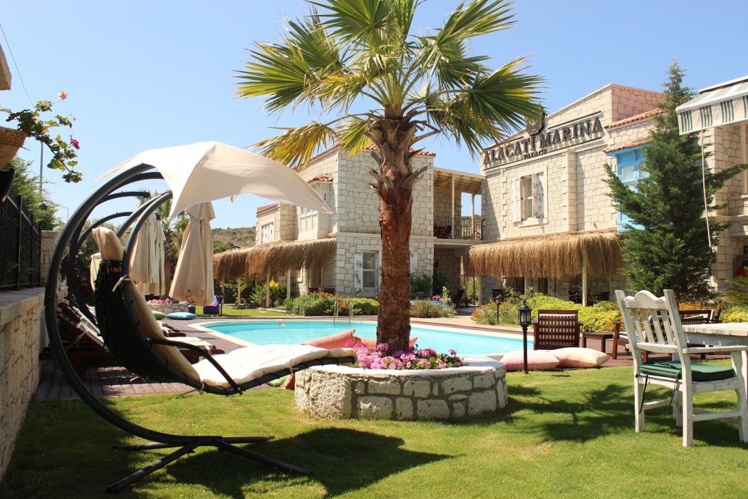 alacati marina palace otel