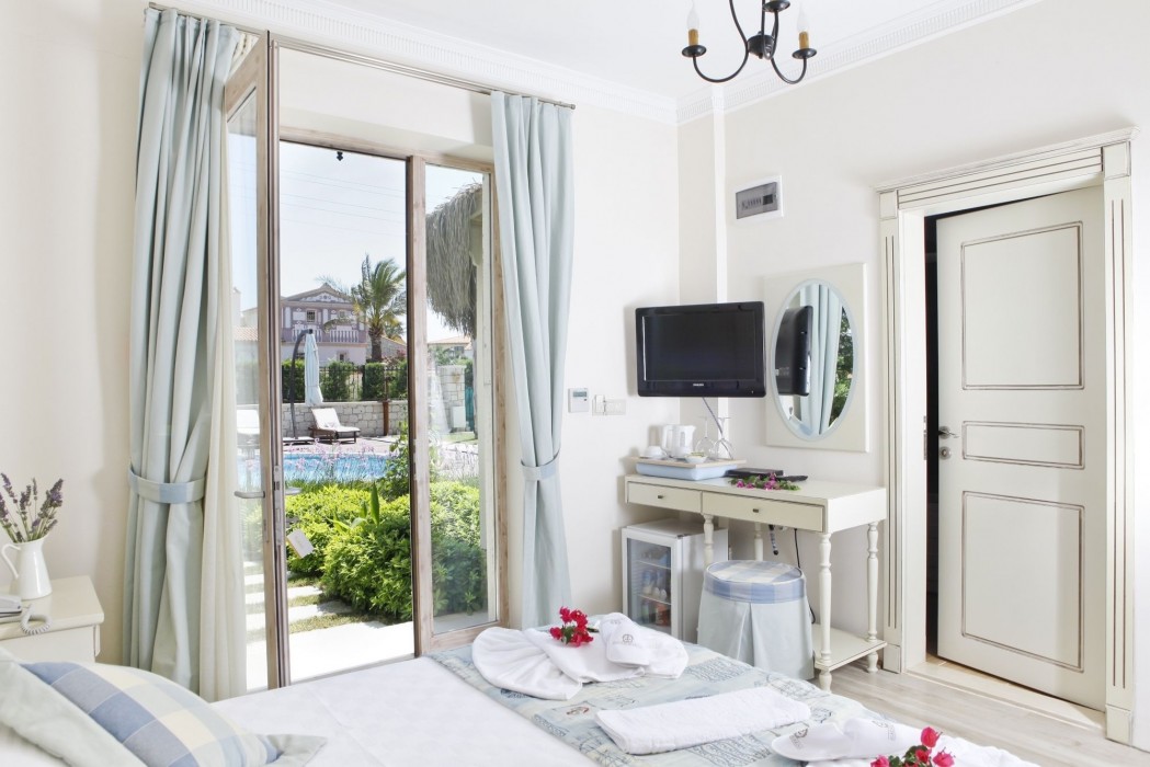 alacati marina palace otel