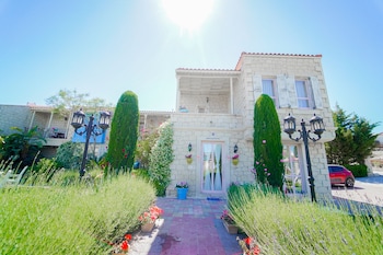 alacati marina palace otel