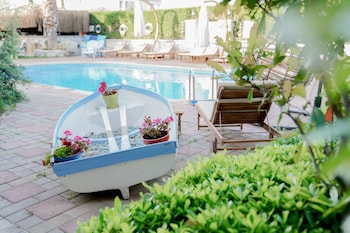 alacati marina palace otel