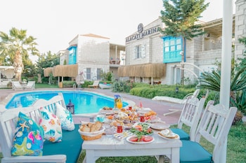 alacati marina palace otel