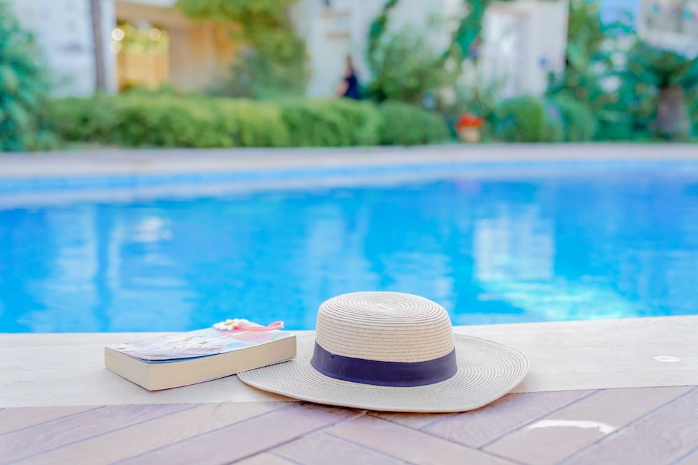 alacati marina palace otel