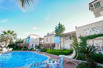 alacati marina palace otel