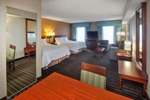 Hampton Inn & Suites By Hilton Toronto Airport,Mississauga>>Burlington,3 star