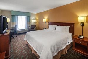 Hampton Inn & Suites By Hilton Toronto Airport,Mississauga>>Burlington,3 star