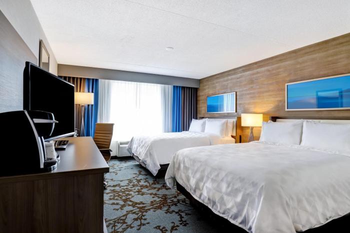 holiday inn mississauga toronto west by ihg