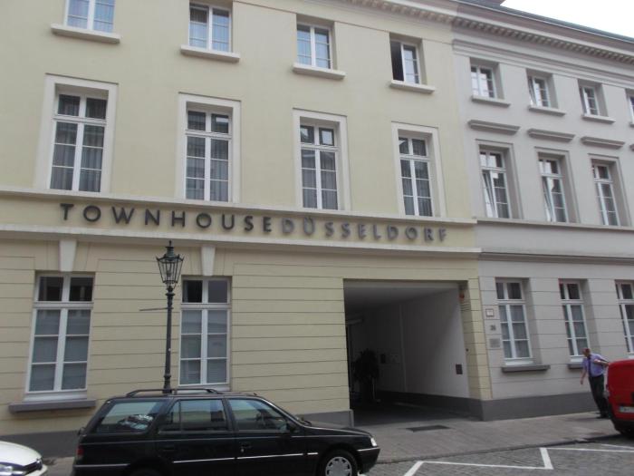 townhouse dusseldorf