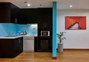 Ramada Hotel And Suites By Wyndham Dubai Jbr,Near The Beach Mall,4 star
