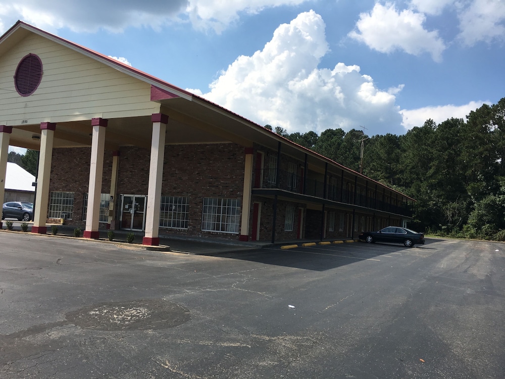 jeffersonian motor inn