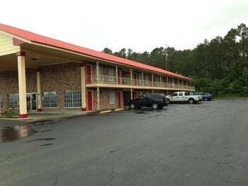jeffersonian motor inn